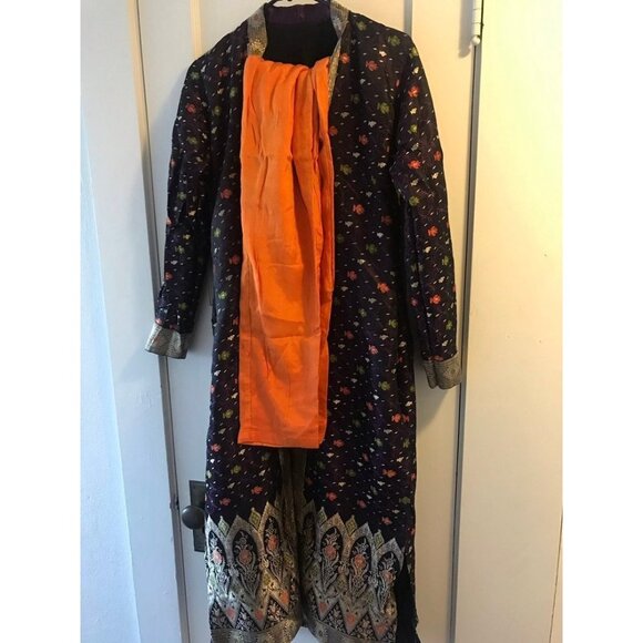 NEW Indian Designer outfit - Picture 5 of 5